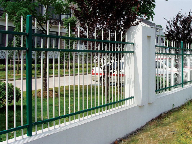学校栅栏